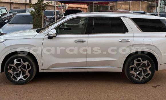 Acheter Import Voiture Hyundai Santa Fe Blanc à Dakar, Dakar Acheter Import Voiture Hyundai Santa Fe Blanc à Dakar, Dakar