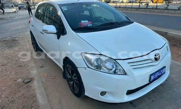 Acheter Occasion Voiture Toyota Auris Blanc à Dakar, Dakar Acheter Occasion Voiture Toyota Auris Blanc à Dakar, Dakar