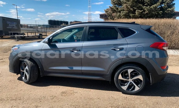 Acheter Import Voiture Hyundai Tucson Gris à Dakar, Dakar Acheter Import Voiture Hyundai Tucson Gris à Dakar, Dakar