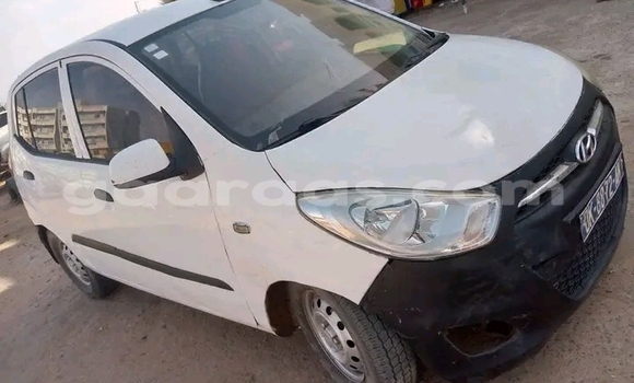 Dieundeu Occasion Toyota Camry White Auto in Dakar in Dakar Dieundeu Occasion Toyota Camry White Auto in Dakar in Dakar