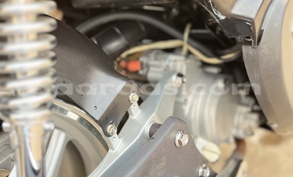 Acheter Occasion Moto CRS 650 VUN Noir à Dakar, Dakar Acheter Occasion Moto CRS 650 VUN Noir à Dakar, Dakar