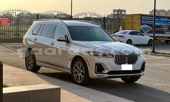 Acheter Import Voiture BMW X7 Blanc à Dakar, Dakar Acheter Import Voiture BMW X7 Blanc à Dakar, Dakar