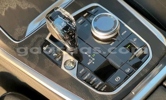 Acheter Import Voiture BMW X7 Blanc à Dakar, Dakar Acheter Import Voiture BMW X7 Blanc à Dakar, Dakar