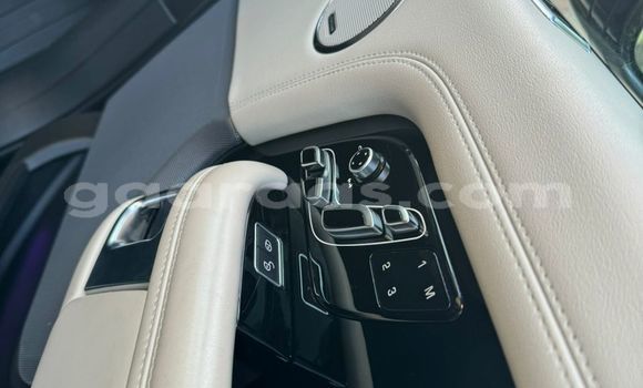 Dieundeu Imported Land Rover Range Rover Vogue Black Auto in Dakar in Dakar Dieundeu Imported Land Rover Range Rover Vogue Black Auto in Dakar in Dakar