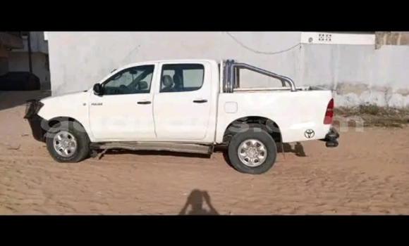 Acheter Occasion Voiture Toyota Hilux Blanc à Dakar, Dakar Acheter Occasion Voiture Toyota Hilux Blanc à Dakar, Dakar