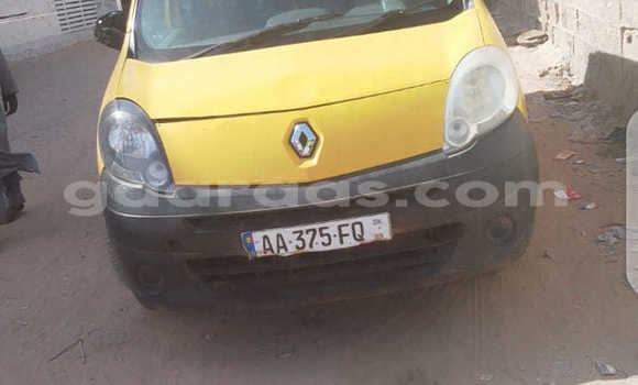 Pare Brise  Renault Sénégal