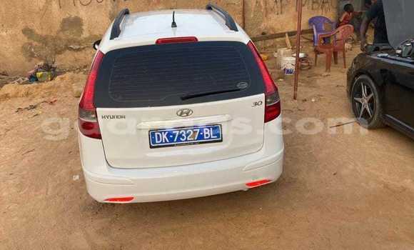 Dieundeu Occasion Hyundai i30 White Auto in Dakar in Dakar Dieundeu Occasion Hyundai i30 White Auto in Dakar in Dakar