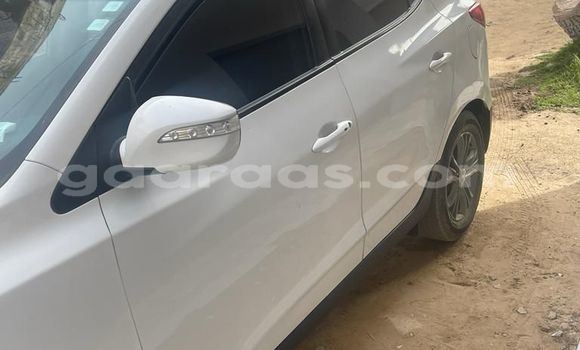 Dieundeu Occasion Hyundai Tucson White Auto in Dakar in Dakar Dieundeu Occasion Hyundai Tucson White Auto in Dakar in Dakar