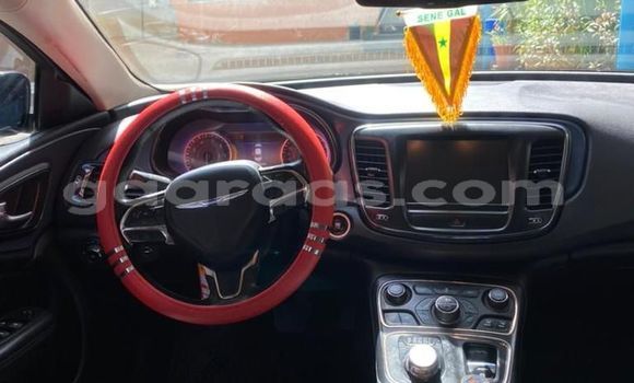 Buy Used Chrysler 200 Blue Car in Dakar in Dakar