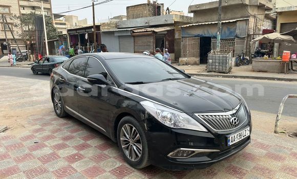 Acheter Occasion Voiture Hyundai Grandeur Noir à Dakar, Dakar Acheter Occasion Voiture Hyundai Grandeur Noir à Dakar, Dakar