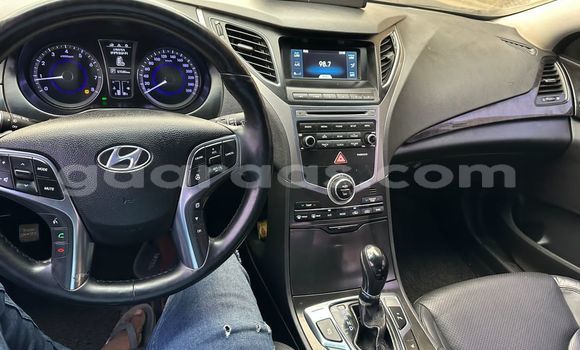 Acheter Occasion Voiture Hyundai Grandeur Noir à Dakar, Dakar Acheter Occasion Voiture Hyundai Grandeur Noir à Dakar, Dakar
