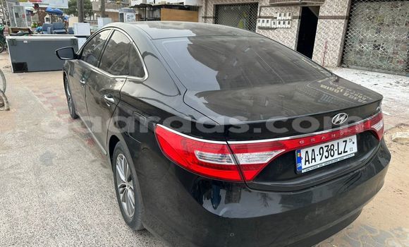 Acheter Occasion Voiture Hyundai Grandeur Noir à Dakar, Dakar Acheter Occasion Voiture Hyundai Grandeur Noir à Dakar, Dakar