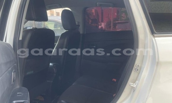 Buy Used Citroen C4 Aircross White Car in Dakar in Dakar Buy Used Citroen C4 Aircross White Car in Dakar in Dakar
