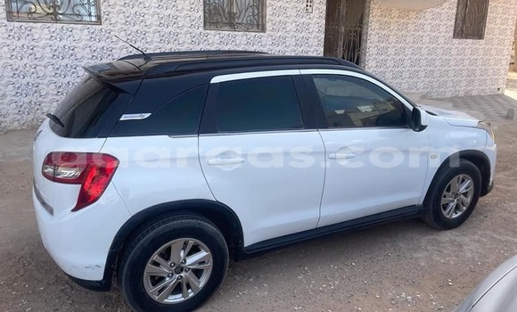 Acheter Occasion Voiture Citroen C3 Aircross Blanc à Dakar, Dakar Acheter Occasion Voiture Citroen C3 Aircross Blanc à Dakar, Dakar