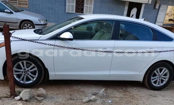 Acheter Occasion Voiture Hyundai Sonata Blanc à Dakar, Dakar Acheter Occasion Voiture Hyundai Sonata Blanc à Dakar, Dakar