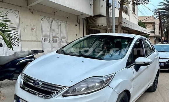 Buy Used Ford Fiesta White Car in Dakar in Dakar Buy Used Ford Fiesta White Car in Dakar in Dakar