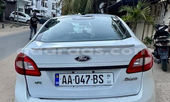 Buy Used Ford Fiesta White Car in Dakar in Dakar Buy Used Ford Fiesta White Car in Dakar in Dakar