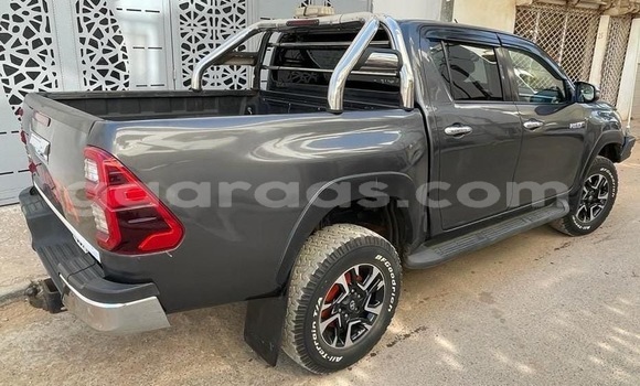 Acheter Occasion Voiture Toyota Hilux Noir à Dakar, Dakar Acheter Occasion Voiture Toyota Hilux Noir à Dakar, Dakar