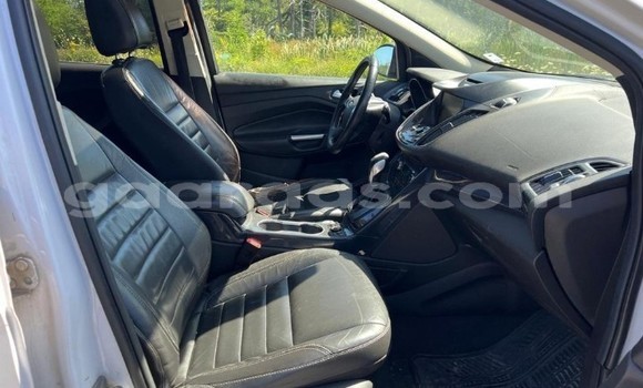 Buy Used Ford Escape White Car in Dakar in Dakar Buy Used Ford Escape White Car in Dakar in Dakar