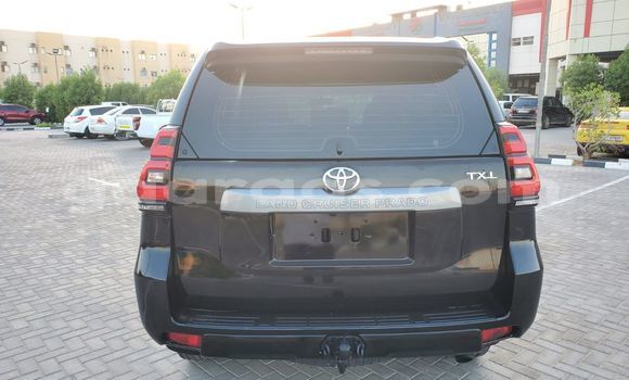 Acheter Import Voiture Toyota Prado Noir à Dakar, Dakar Acheter Import Voiture Toyota Prado Noir à Dakar, Dakar