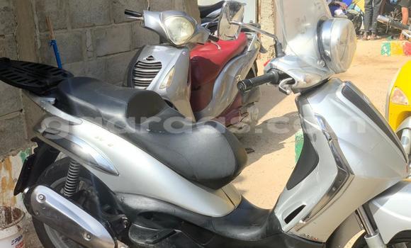 Buy New Piaggio BV Silver Bike in Dakar in Dakar Buy New Piaggio BV Silver Bike in Dakar in Dakar