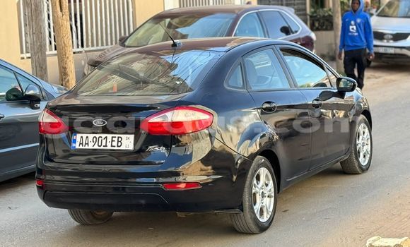 Acheter Occasion Voiture Ford Fiesta Noir à Dakar, Dakar Acheter Occasion Voiture Ford Fiesta Noir à Dakar, Dakar