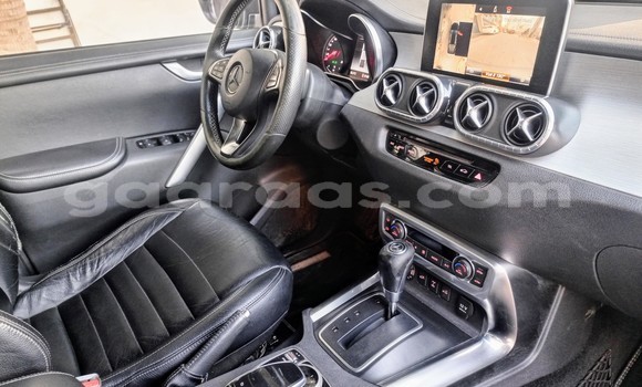 Acheter Import Voiture Mercedes‒Benz X-klasse Concept Gris à Dakar, Dakar Acheter Import Voiture Mercedes‒Benz X-klasse Concept Gris à Dakar, Dakar