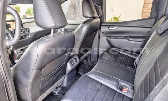 Acheter Import Voiture Mercedes‒Benz X-klasse Concept Gris à Dakar, Dakar Acheter Import Voiture Mercedes‒Benz X-klasse Concept Gris à Dakar, Dakar