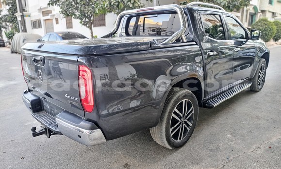 Acheter Import Voiture Mercedes‒Benz X-klasse Concept Gris à Dakar, Dakar Acheter Import Voiture Mercedes‒Benz X-klasse Concept Gris à Dakar, Dakar