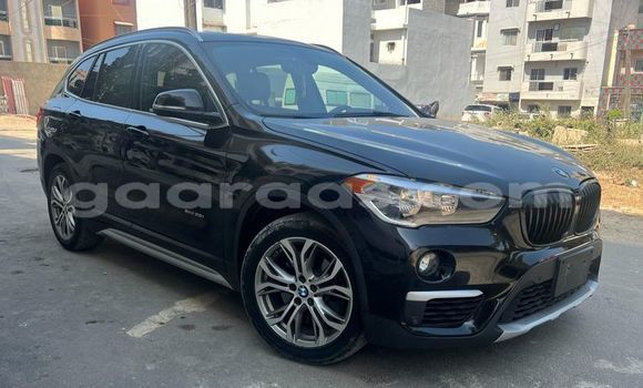 Acheter Import Voiture BMW X1 Noir à Dakar, Dakar Acheter Import Voiture BMW X1 Noir à Dakar, Dakar
