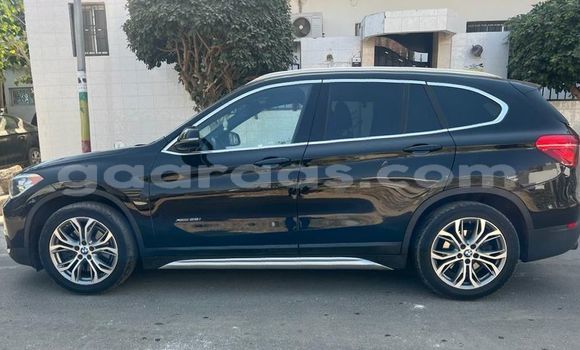 Acheter Import Voiture BMW X1 Noir à Dakar, Dakar Acheter Import Voiture BMW X1 Noir à Dakar, Dakar