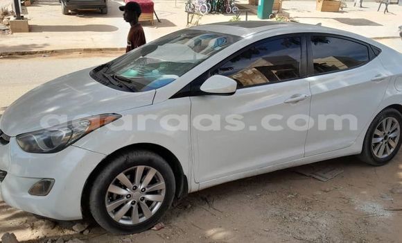 Buy Used Hyundai Elantra White Car in Dakar in Dakar Buy Used Hyundai Elantra White Car in Dakar in Dakar