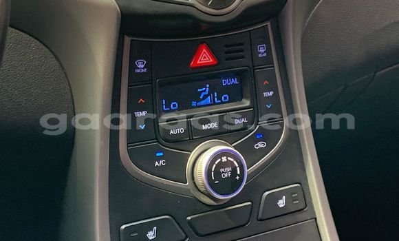 Buy Used Hyundai Avante Silver Car in Dakar in Dakar Buy Used Hyundai Avante Silver Car in Dakar in Dakar