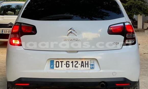 Buy Used Citroen C3 White Car in Dakar in Dakar Buy Used Citroen C3 White Car in Dakar in Dakar