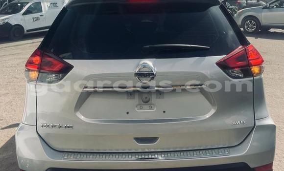 Acheter Occasion Voiture Nissan Rogue Gris à Dakar, Dakar Acheter Occasion Voiture Nissan Rogue Gris à Dakar, Dakar