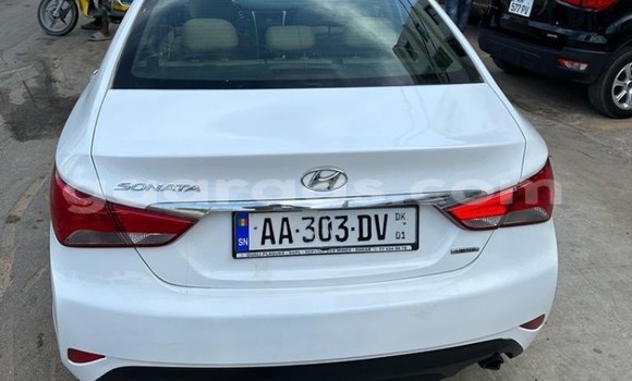 Acheter Occasion Voiture Hyundai Sonata Blanc à Dakar, Dakar Acheter Occasion Voiture Hyundai Sonata Blanc à Dakar, Dakar