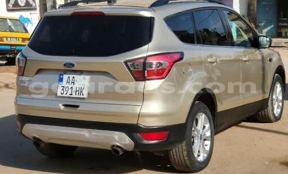 Buy Used Ford Escape Beige Car in Dakar in Dakar Buy Used Ford Escape Beige Car in Dakar in Dakar