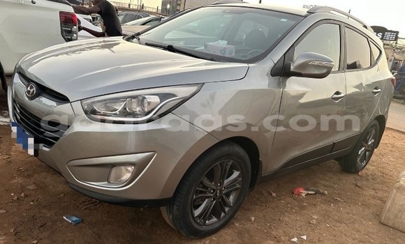 Dieundeu Occasion Hyundai ix35 Beige Auto in Dakar in Dakar Dieundeu Occasion Hyundai ix35 Beige Auto in Dakar in Dakar