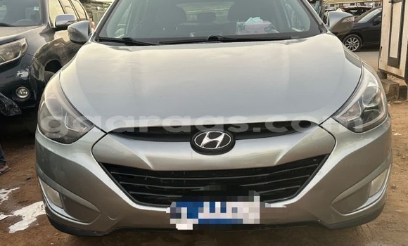 Dieundeu Occasion Hyundai ix35 Beige Auto in Dakar in Dakar Dieundeu Occasion Hyundai ix35 Beige Auto in Dakar in Dakar