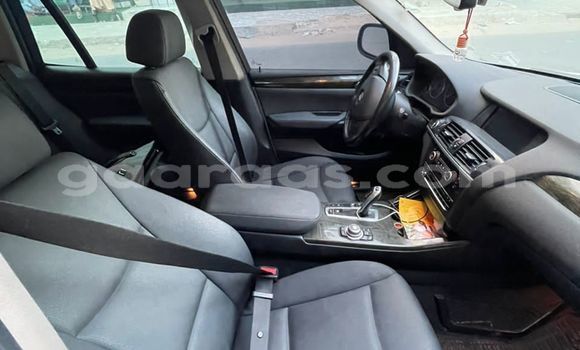 Acheter Occasion Voiture BMW X3 Blanc à Dakar, Dakar Acheter Occasion Voiture BMW X3 Blanc à Dakar, Dakar