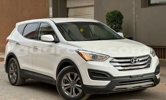 Buy Used Hyundai Santa Fe White Car in Dakar in Dakar Buy Used Hyundai Santa Fe White Car in Dakar in Dakar