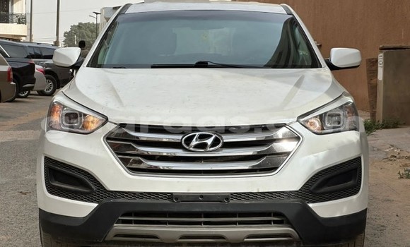 Buy Used Hyundai Santa Fe White Car in Dakar in Dakar Buy Used Hyundai Santa Fe White Car in Dakar in Dakar