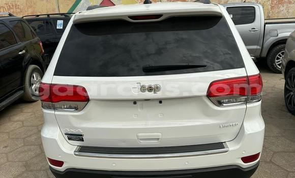 Buy Used Jeep Grand Cherokee White Car in Dakar in Dakar Buy Used Jeep Grand Cherokee White Car in Dakar in Dakar