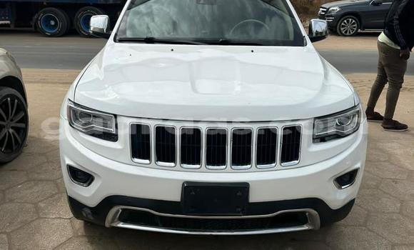 Buy Used Jeep Grand Cherokee White Car in Dakar in Dakar Buy Used Jeep Grand Cherokee White Car in Dakar in Dakar