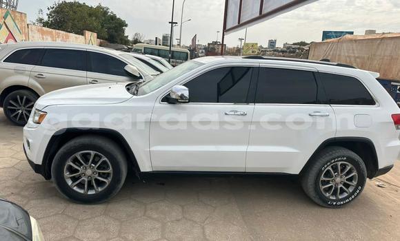 Buy Used Jeep Grand Cherokee White Car in Dakar in Dakar Buy Used Jeep Grand Cherokee White Car in Dakar in Dakar