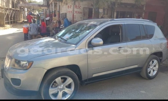 Buy Used Jeep Compass Silver Car in Dakar in Dakar Buy Used Jeep Compass Silver Car in Dakar in Dakar