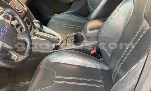 Dieundeu Occasion Ford Focus Silver Auto in Dakar in Dakar Dieundeu Occasion Ford Focus Silver Auto in Dakar in Dakar