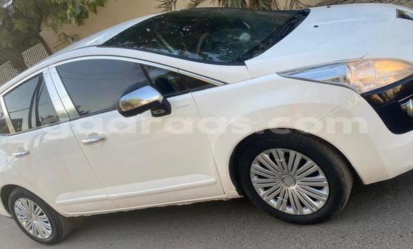 Acheter Occasion Voiture Peugeot 3008 Blanc à Dakar, Dakar Acheter Occasion Voiture Peugeot 3008 Blanc à Dakar, Dakar