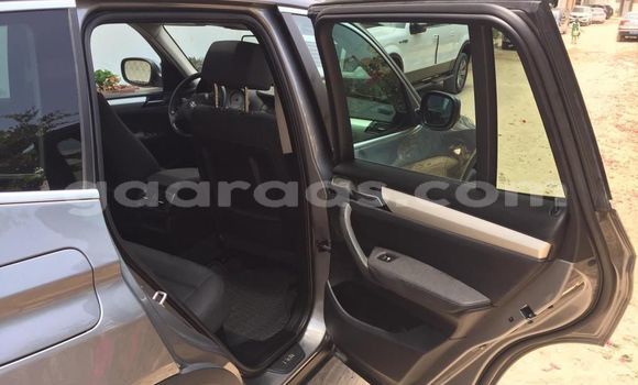 Dieundeu Occasion BMW X3 Silver Auto in Dakar in Dakar Dieundeu Occasion BMW X3 Silver Auto in Dakar in Dakar