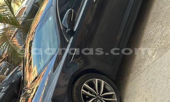 Buy Used Kia K5 Black Car in Dakar in Dakar Buy Used Kia K5 Black Car in Dakar in Dakar